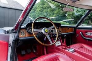 Afbeelding 10/15 van Ferrari 330 GT 2+2 (1965)