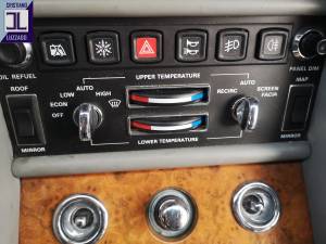 Image 25/50 of Bentley Brooklands (1992)