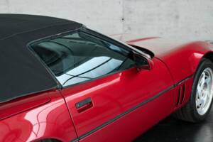 Imagen 40/50 de Chevrolet Corvette Convertible (1990)