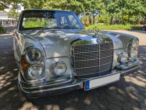 Bild 1/21 von Mercedes-Benz 280 SE 3,5 (1971)