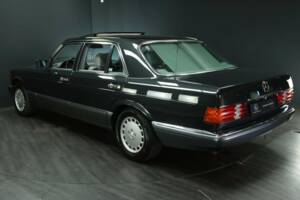 Image 4/30 of Mercedes-Benz 560 SEL (1989)