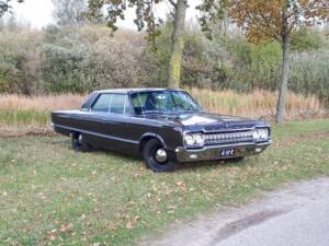 Bild 1/8 von Dodge Custom 880 (1965)