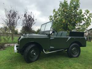 Image 2/8 of Land Rover 80 (1952)