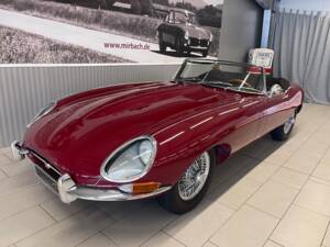 Afbeelding 3/19 van Jaguar E-Type 4.2 (1967)