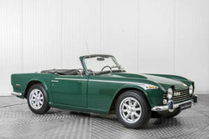 Afbeelding 7/50 van Triumph TR 250 (1968)