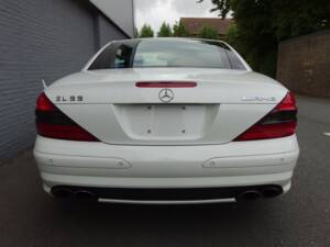 Image 9/97 de Mercedes-Benz SL 55 AMG (2003)