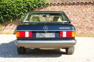 Bild 13/50 von Mercedes-Benz 560 SEC (1987)
