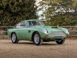 Image 48/62 of Aston Martin DB 4 GT (1960)