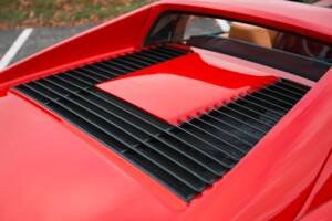 Afbeelding 30/41 van Ferrari 328 GTS (1989)