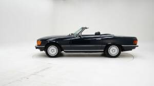 Image 8/15 de Mercedes-Benz 280 SL (1980)