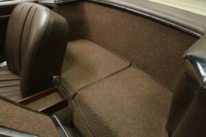 Image 25/50 of Mercedes-Benz 230 SL (1967)