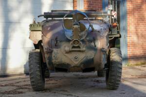 Image 16/40 of Volkswagen Schwimmwagen (1943)
