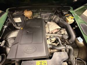 Imagen 13/19 de Land Rover Defender 90 Td5 (2000)