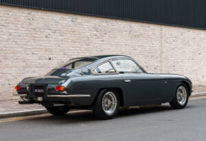 Image 6/30 of Lamborghini 400 GT (2+2) (1967)