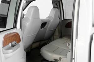 Image 18/41 de Ford F-350 Super Duty (2004)