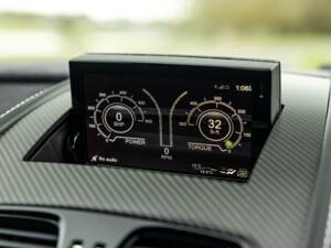 Image 17/65 de Aston Martin Vantage GT8 (2017)