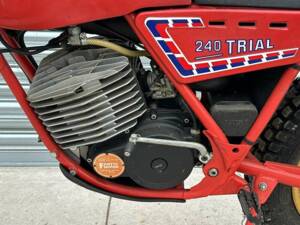 Immagine 4/16 di Fantic Trial 240 Professional (1983)