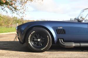 Image 27/50 de AC Cobra 427 (1999)