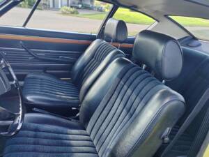 Image 35/54 of Audi 100 Coupe S (1971)