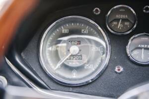 Image 22/29 of Maserati Mistral 3700 (1964)