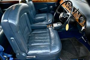 Bild 30/50 von Rolls-Royce Silver Shadow I (1970)
