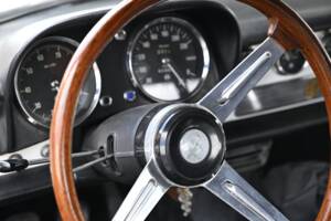 Image 57/66 of Alfa Romeo 1750 Spider Veloce (1968)