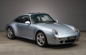 Image 3/32 de Porsche 911 Carrera 4S (1998)