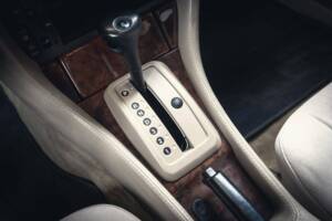 Bild 12/15 von Opel Senator 3,0i 24V (1992)