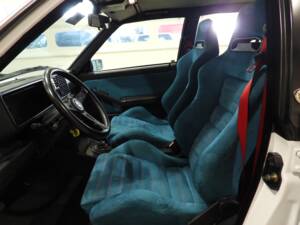 Image 5/15 de Lancia Delta HF Integrale Evoluzione I "Martini 6" (1992)