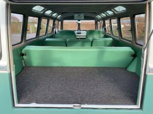 Imagen 12/19 de Volkswagen T1 Samba 1.2 (1959)