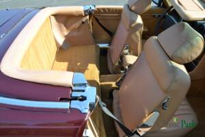 Image 42/50 of Mercedes-Benz 560 SL (1987)