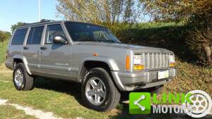 Image 6/10 de Jeep Cherokee 2.5 TD (2000)
