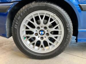 Imagen 47/51 de BMW 323ti Compact (1998)