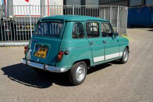 Bild 7/8 von Renault R 4 TL (1980)