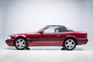 Image 10/45 of Mercedes-Benz SL 280 "Final Edition" (2001)