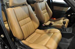 Image 22/33 of Alfa Romeo 164 3.0 24V Q4 (1996)