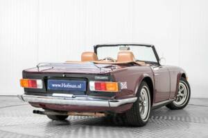 Image 41/50 of Triumph TR 6 PI (1969)