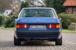 Imagen 19/48 de Mercedes-Benz 190 E 2.3 (1992)