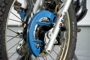 Image 29/50 of Aprilia DUMMY (1987)