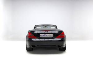 Imagen 17/38 de Mercedes-Benz SL 350 (2003)