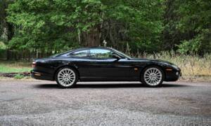 Image 2/50 of Jaguar XKR (2006)
