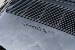 Imagen 27/32 de Porsche 911 Speedster 3.2 (1989)