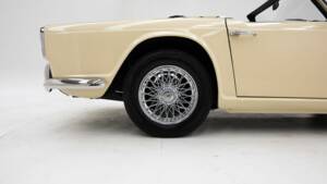 Image 15/15 of Triumph TR 4 (1965)