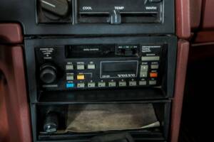 Image 25/50 de Volvo 740 (1984)