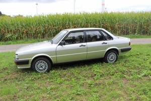 Image 5/8 of Audi 80 quattro (1983)