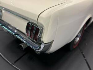 Bild 24/50 von Ford Mustang GT (1966)