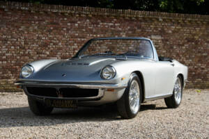 Image 45/50 of Maserati Mistral 3700 Spyder (1965)