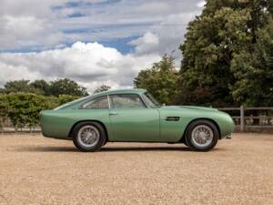 Image 2/62 of Aston Martin DB 4 GT (1960)