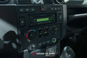 Image 23/25 of Land Rover Defender 90 (2013)
