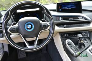 Afbeelding 27/50 van BMW i8 Coupé (2015)